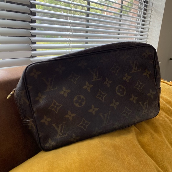 Louis Vuitton Trousse pouch bag - Picture 2 of 9
